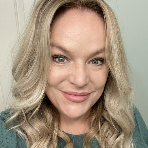 April Gordon Photo 20