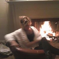 Peggy Bender Photo 22