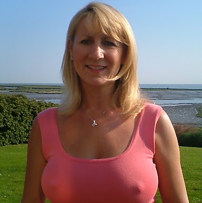 Michele Oliver Photo 16