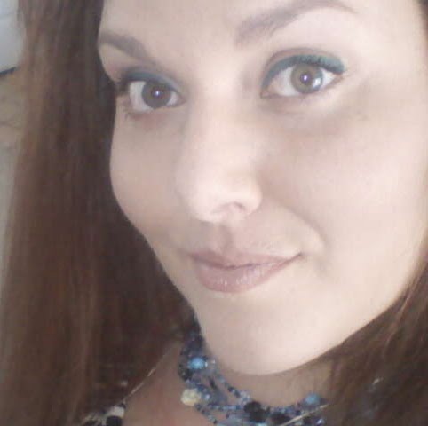 Julie Guillen Photo 8