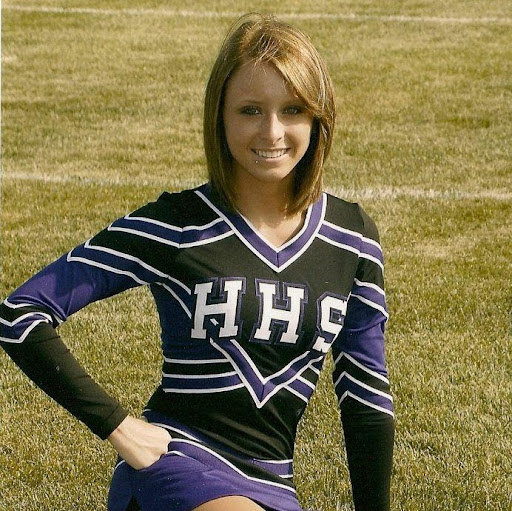 Molly Miller Photo 32
