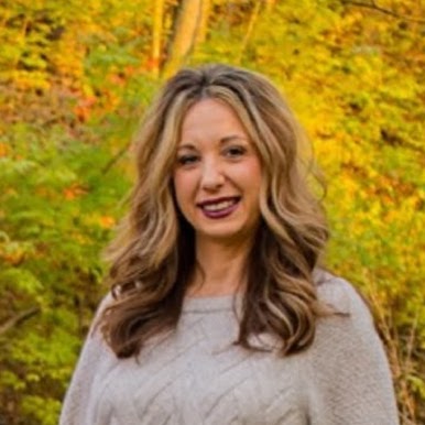 Kristin Hobbs Photo 3