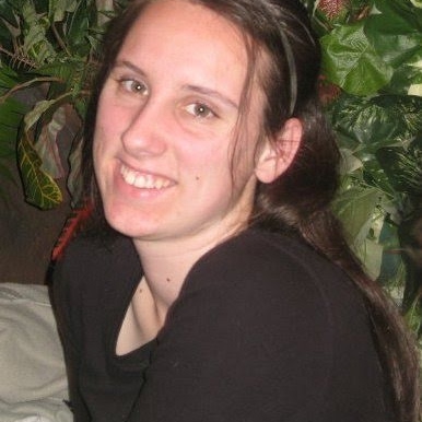 Rachel Waters Photo 15