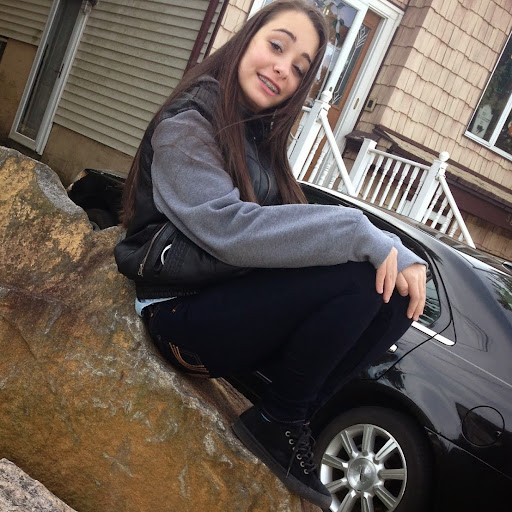 Rachel Love Photo 33