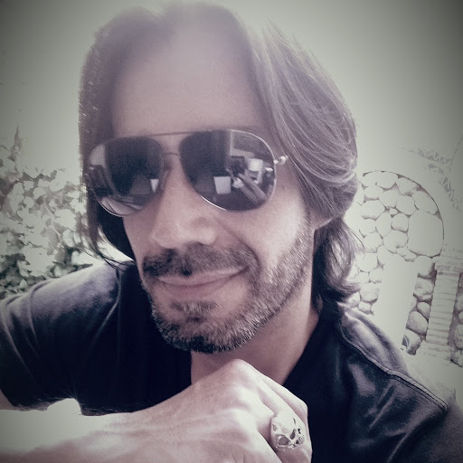 Miguel Zamora Photo 27