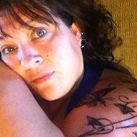 Shelley Matthews Photo 38