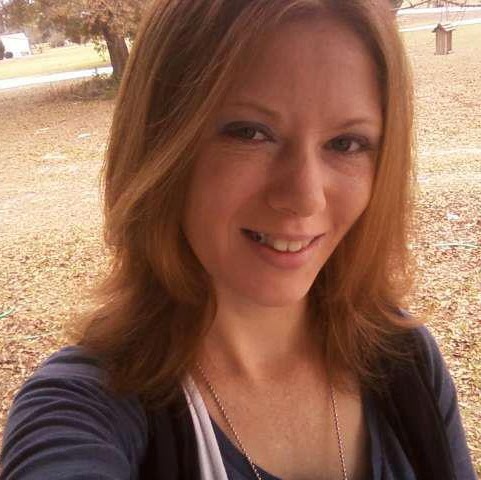 Dixie Watts Photo 18