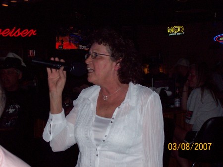 Loretta Welch Photo 20