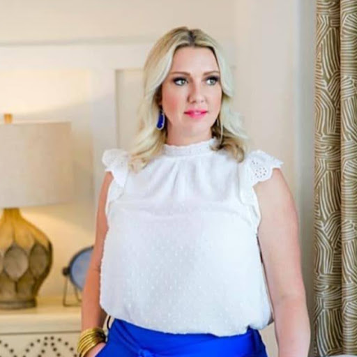 Kristen Mann Photo 30