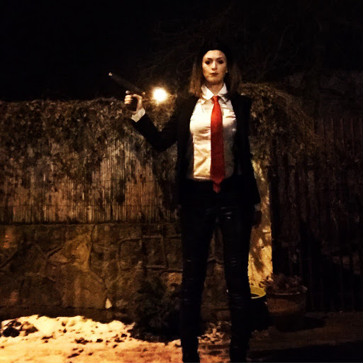 Alexandra Lang Photo 28