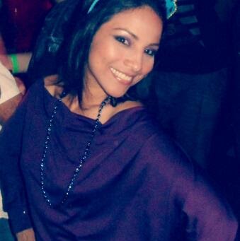 Angela Holguin Photo 17