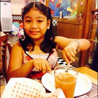 Julia Gutierrez Photo 30