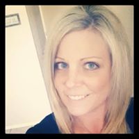 Laura Pennington Photo 19
