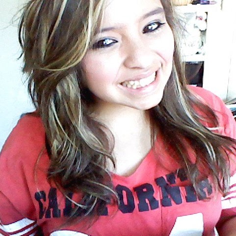 Natalie Novak Photo 11