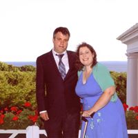 Suzanne Bell Photo 16