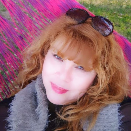 Betty Ramos Photo 33