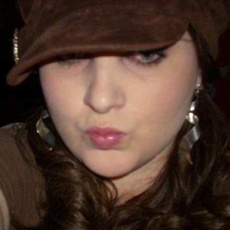 Jennifer Moyer Photo 39