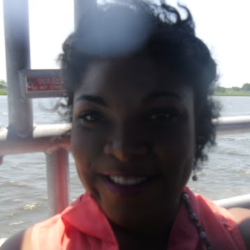 Jennifer Henson Photo 25