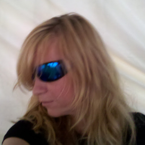 Leslie Young Photo 4