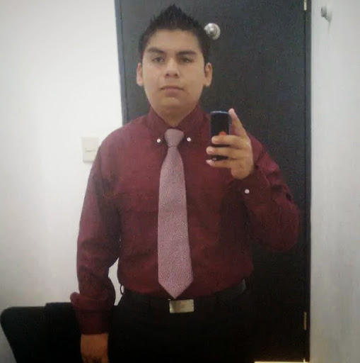 Alex Martinez Photo 9