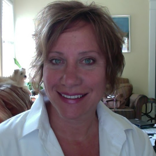 Diane Kelly Photo 12