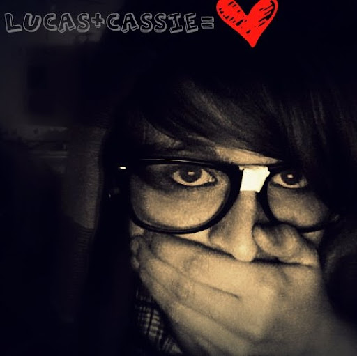 Cassie Burns Photo 16