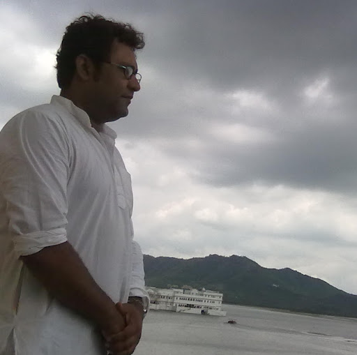 Manish Sharma Photo 24