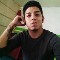 Taylor Aguirre Photo 12