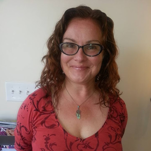 Michelle Donahue Photo 27