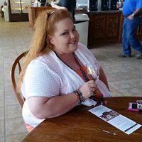 Lisa Tidwell Photo 15