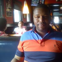 Jamal Mills Photo 11