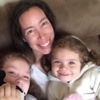 Melinda Nicholson Photo 30