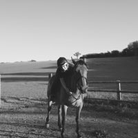 Sarah Rigney Photo 9