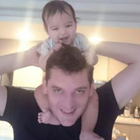 Stuart Meeks Photo 15