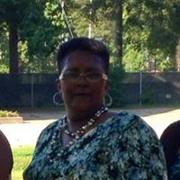 Lorraine Gibbs Photo 29