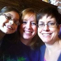 Amy Squires Photo 36