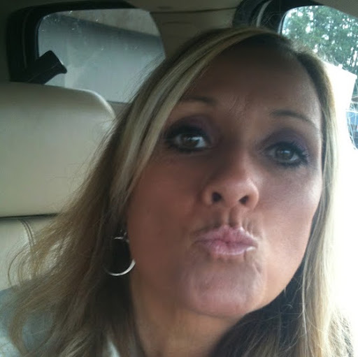 Laura Workman Photo 15