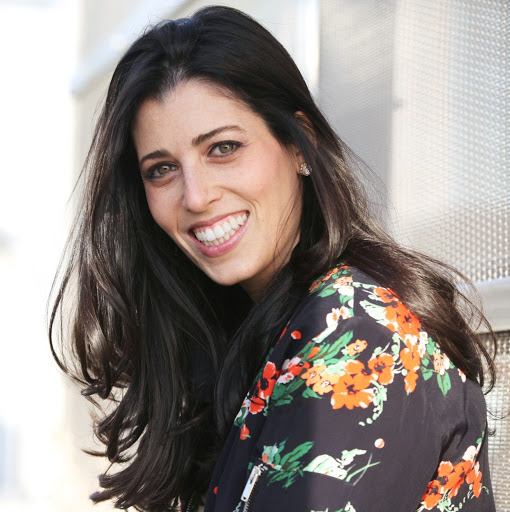 Tracie Simon Photo 8