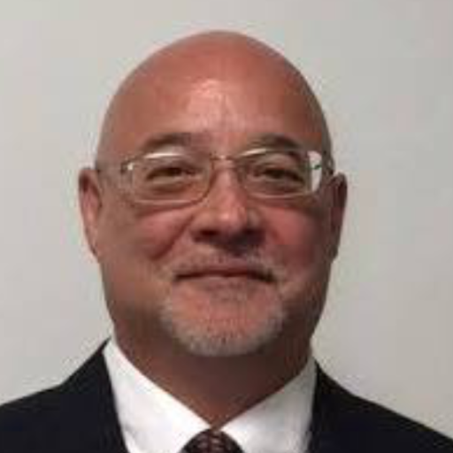 Dennis Howard Photo 42