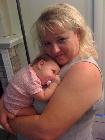 April Richards Photo 32