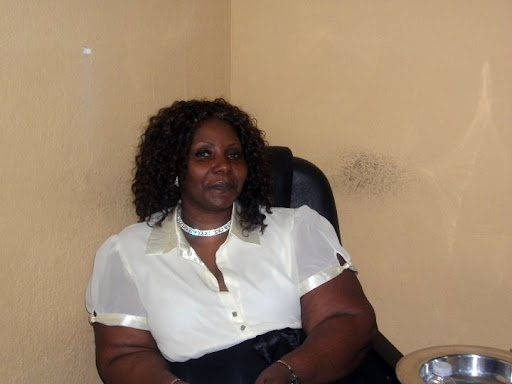 Betty Hamilton Photo 10