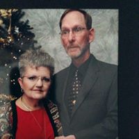 Debbie Dye Photo 25