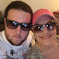 Laura Sutherland Photo 18