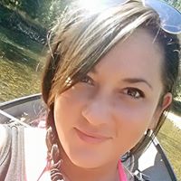 Crystal Magee Photo 35