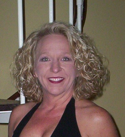 Julie Long Photo 29