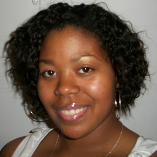 Faye Jenkins Photo 29