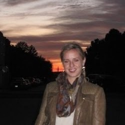 Elizabeth Redwine Photo 10
