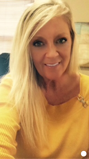 Debbie Oliver Photo 31