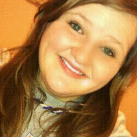 Victoria Foster Photo 35