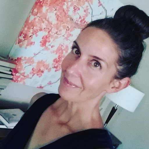 Sarah Donovan Photo 20